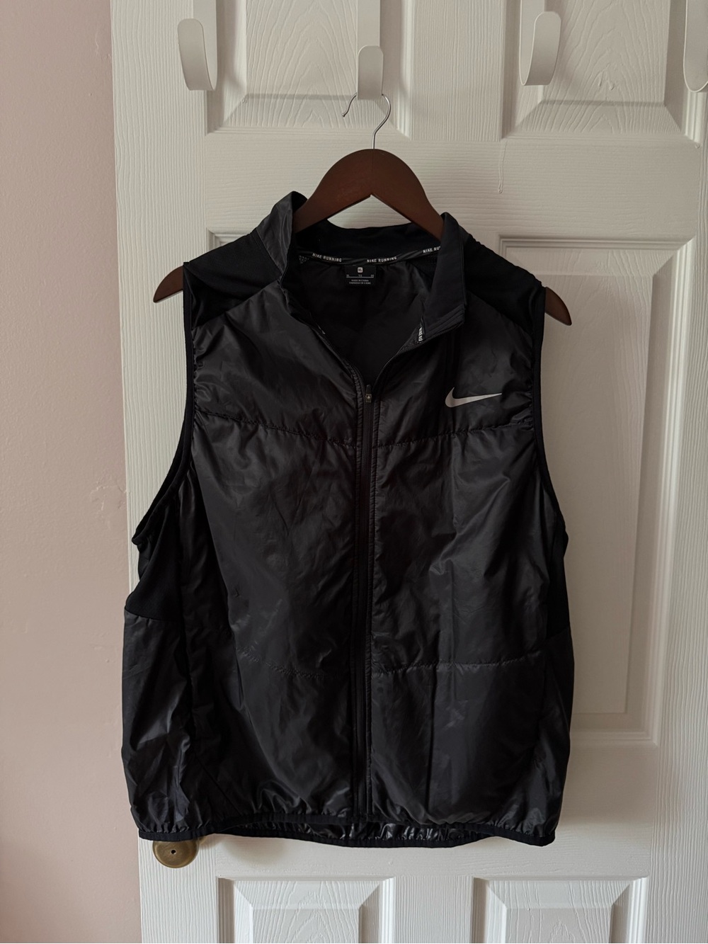 Nike Women’s Black Running Vest Size XL